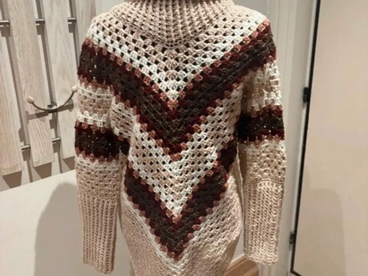 Billede 2 - Unika sweater i L