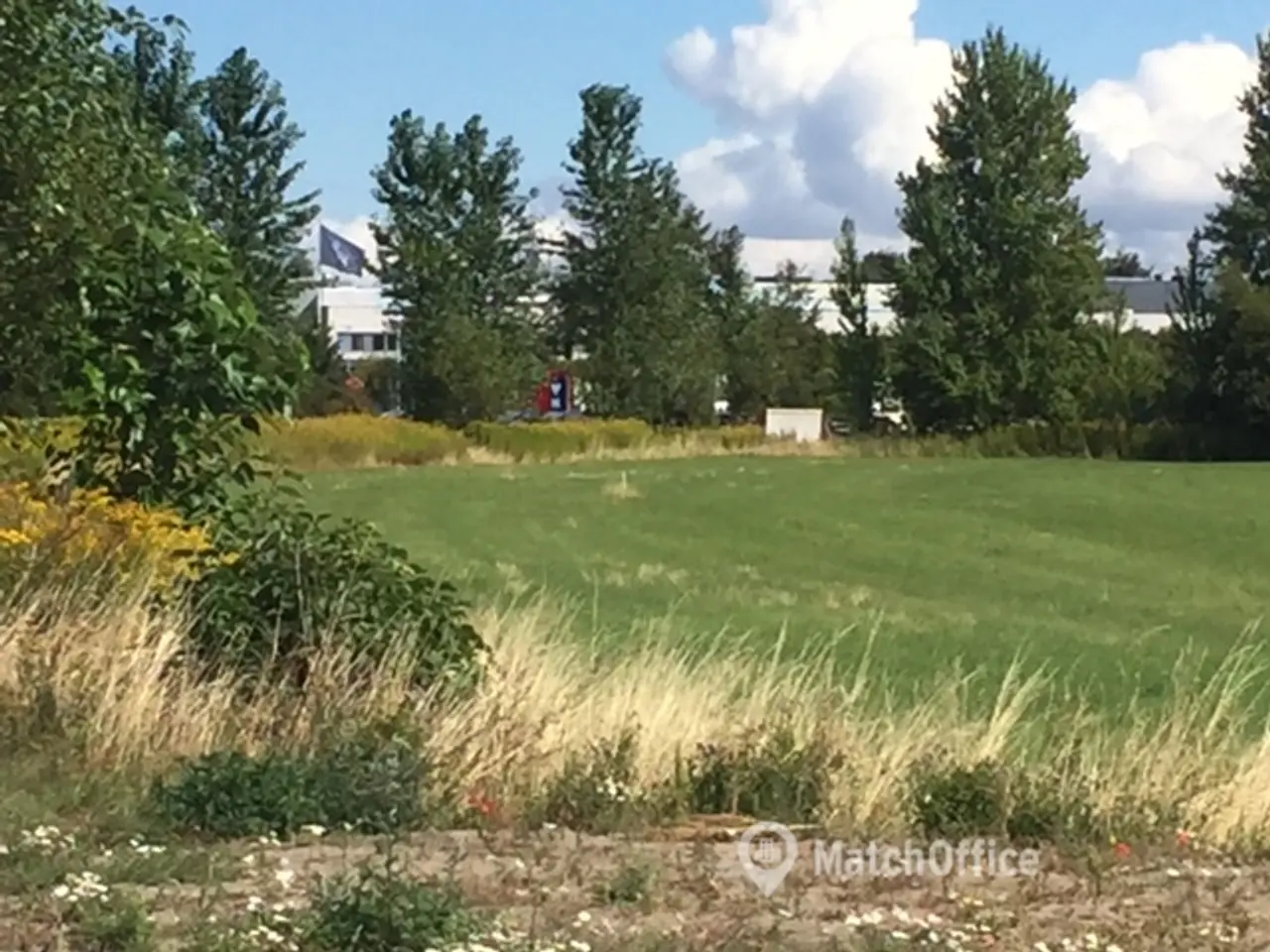 Billede 4 - Stor og synlig erhvervsgrund, på hele 16.736 m2.