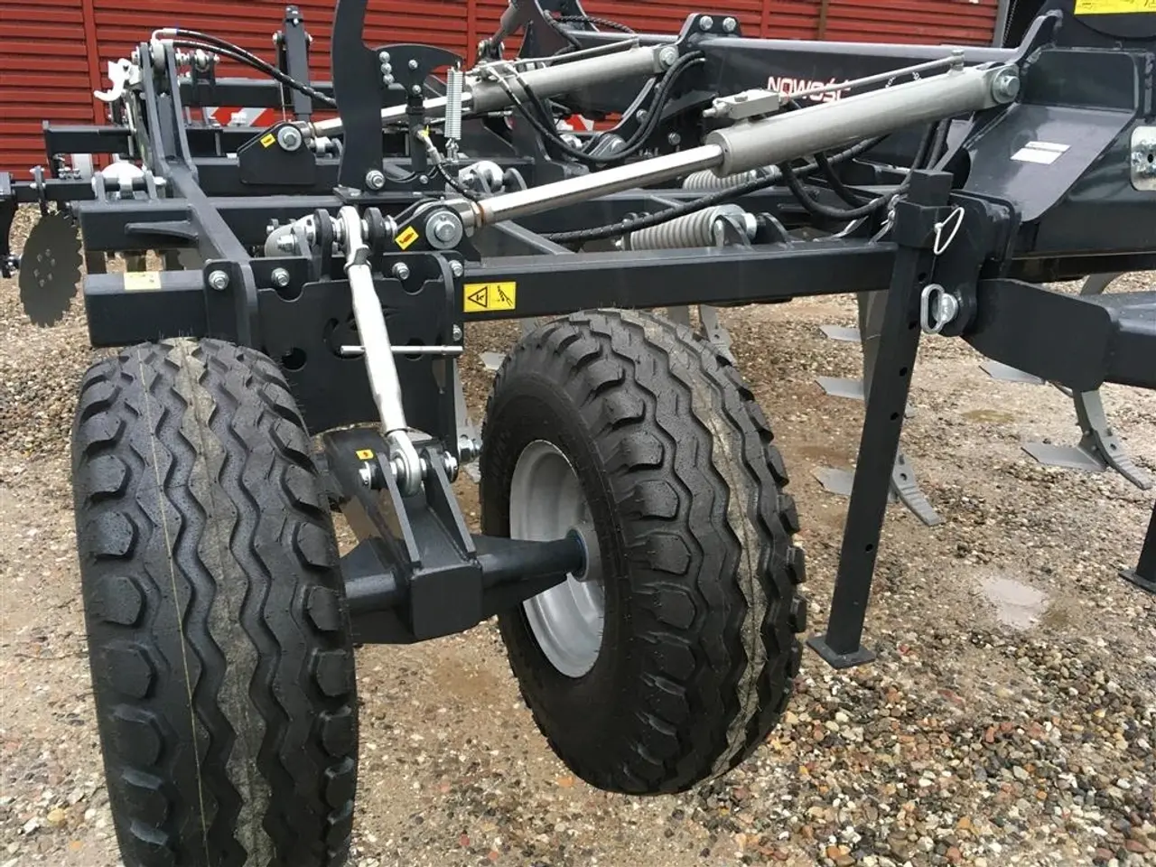 Billede 13 - - - - Agro-tom 4.20 dybdeharve