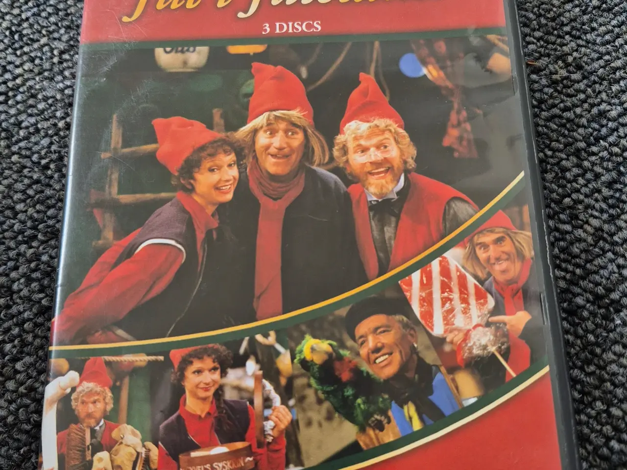 Billede 1 - Nsn jul i Juleland ,julekalender film