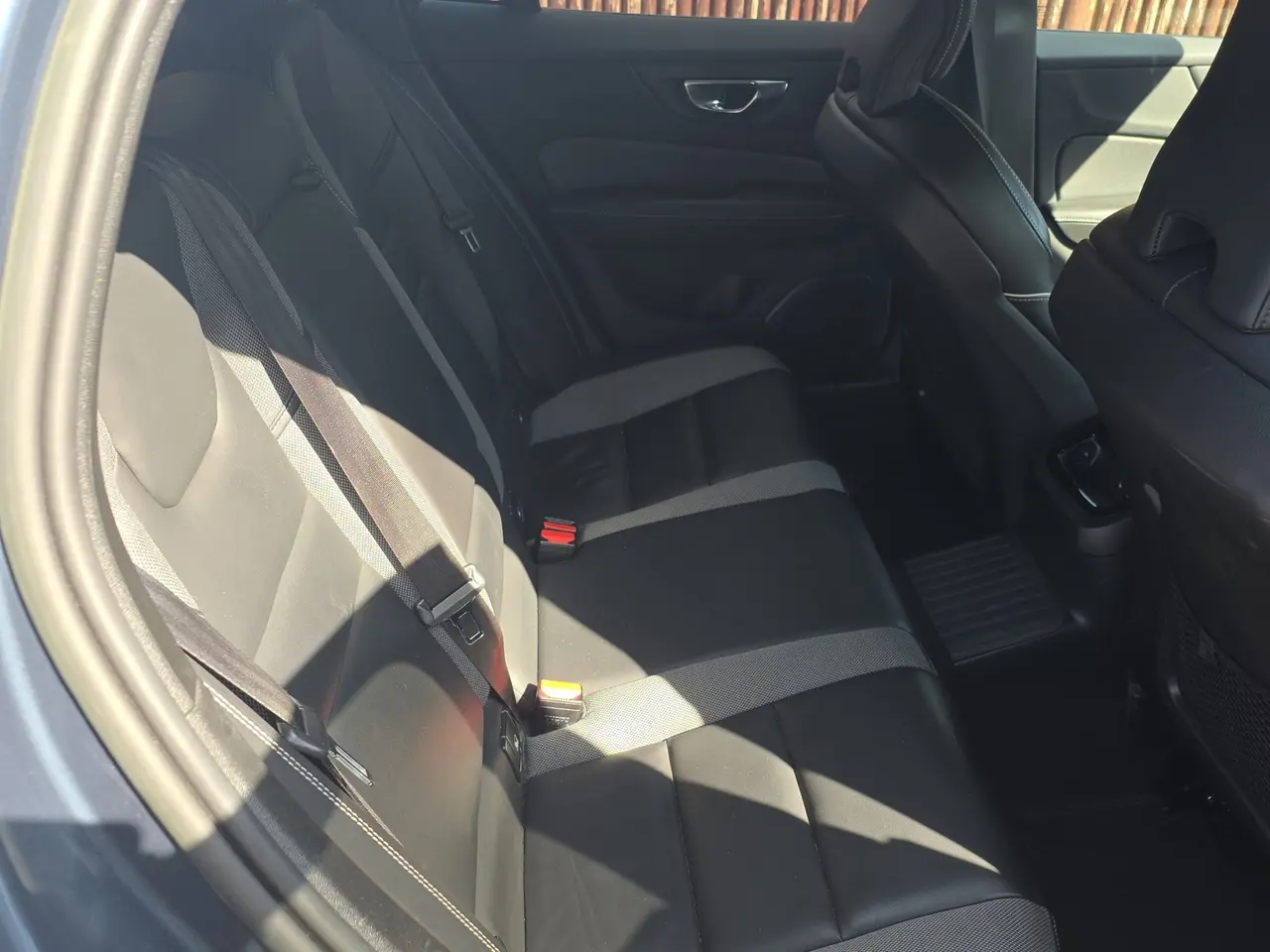 Billede 16 - Volvo V60 2,0 T6 ReCharge Plus Dark aut. AWD