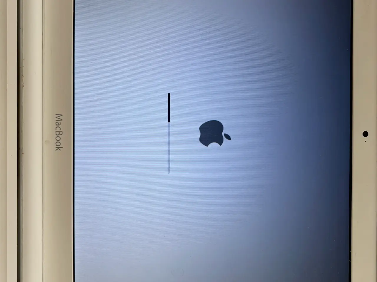 Billede 4 - Apple MacBook 13” hvid bærbar computer