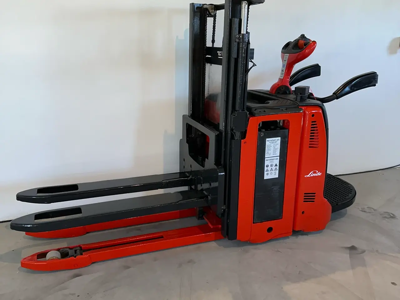 Billede 1 - Linde D12