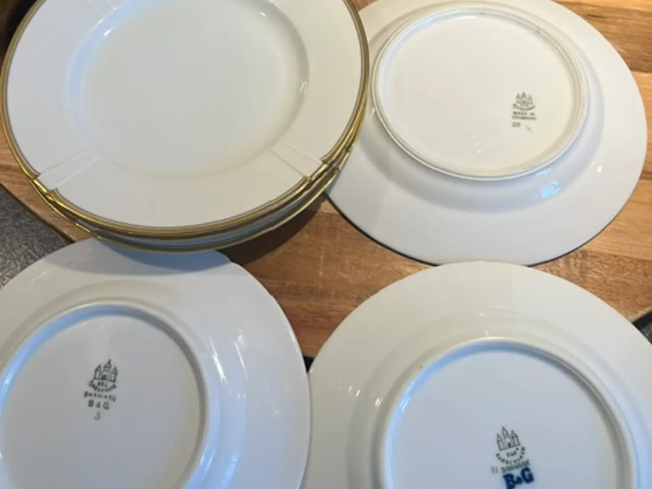Billede 3 - 13 stk. smukke B&G kage-/desserttallerkener