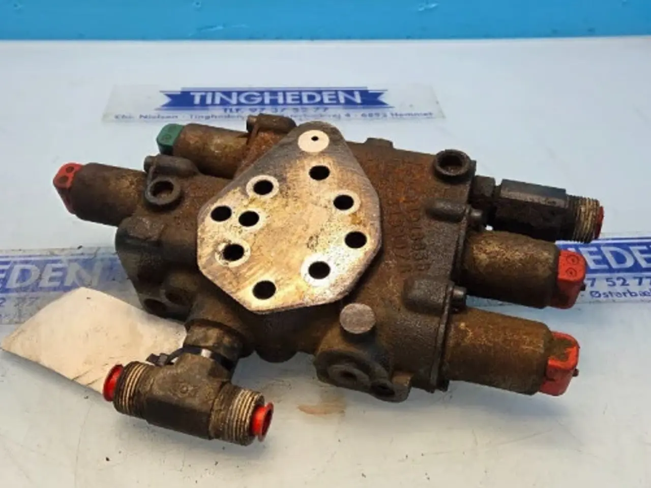 Billede 10 - New Holland T7.315 Hydraulikventil 87523105
