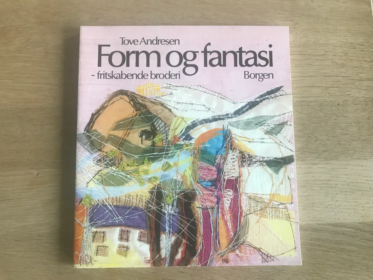 Billede 1 - Form og fantasi - fritskabende broderi