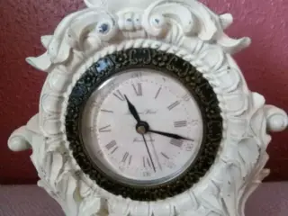 Ur