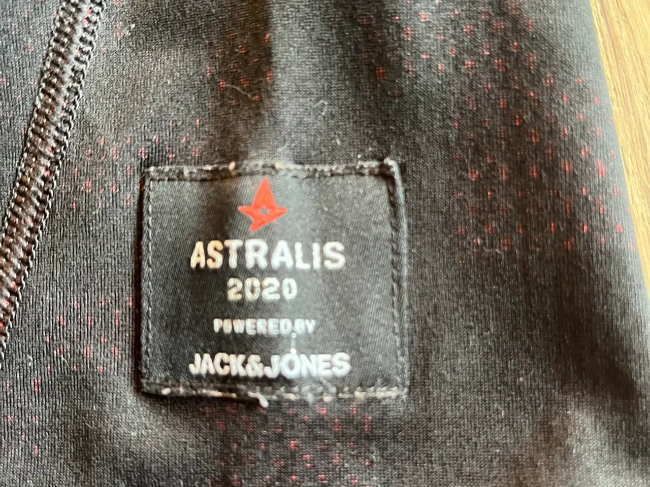 Billede 3 - Astralis spillertrøje str. M fra 2020
