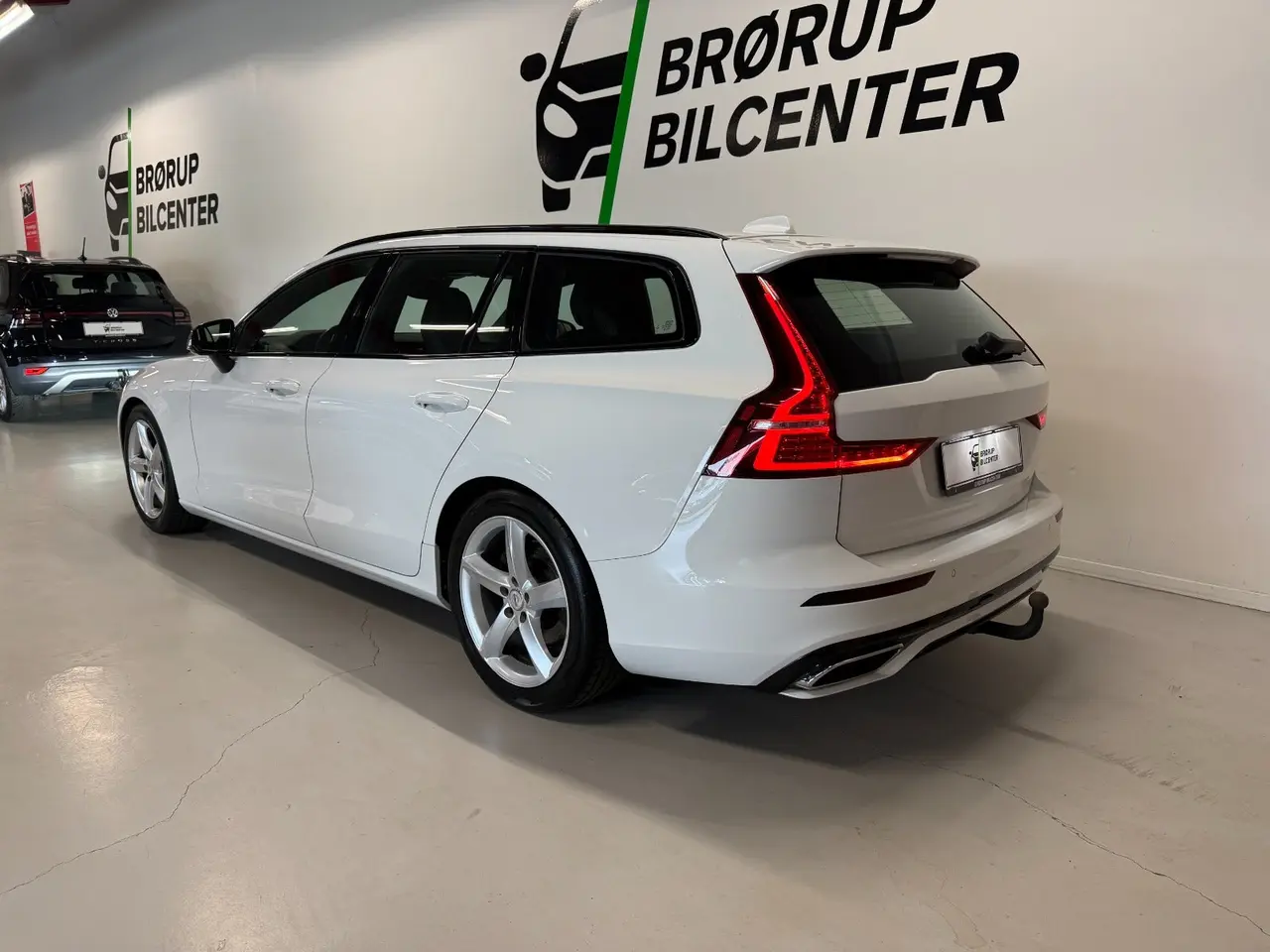 Billede 4 - Volvo V60 2,0 T4 190 R-Design aut.