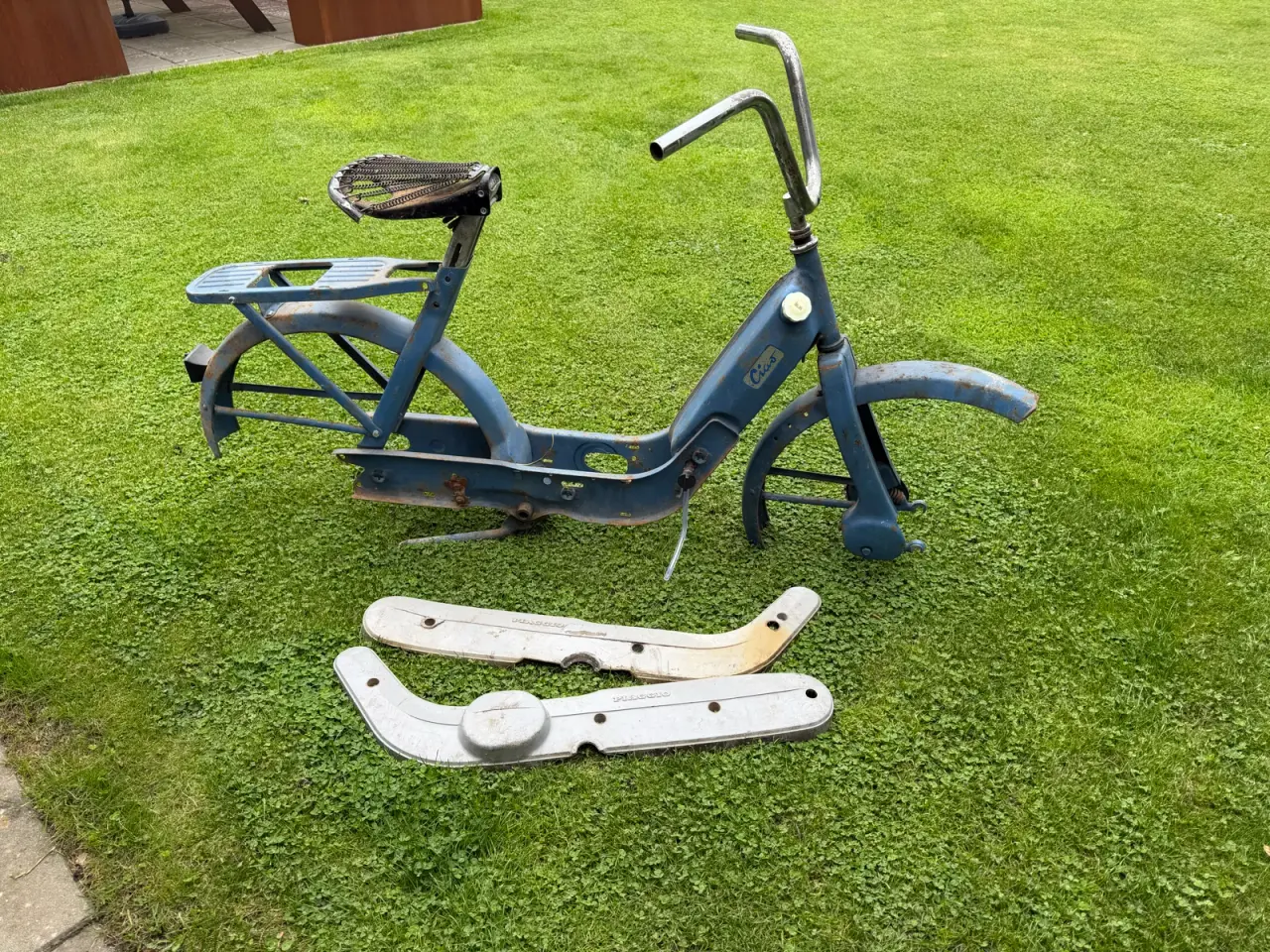 Billede 3 - Sundt Vespa ciao stel