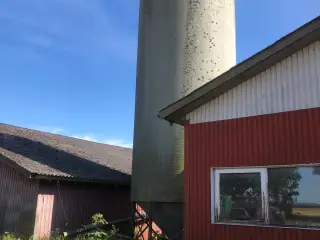 Tunetank gastæt kornsilo.143m3