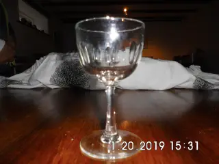 Portvin glas sælges.