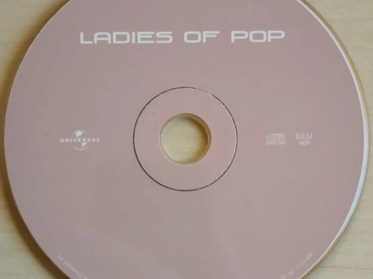 Billede 4 - Diverse kunstnere – Ladies Of Pop – CD