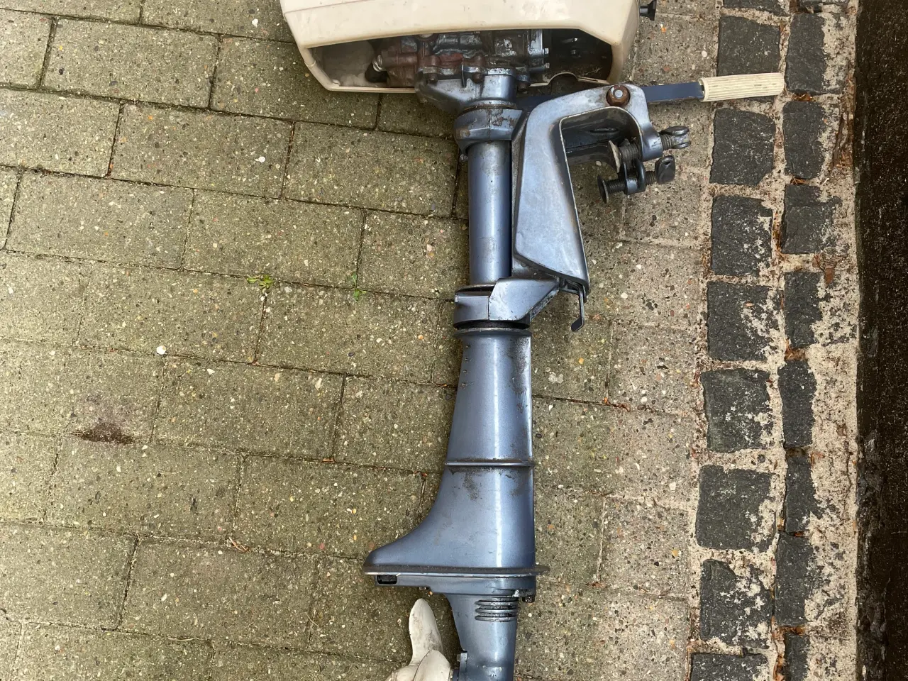 Billede 2 - Evinrude 4hk påhængsmotor
