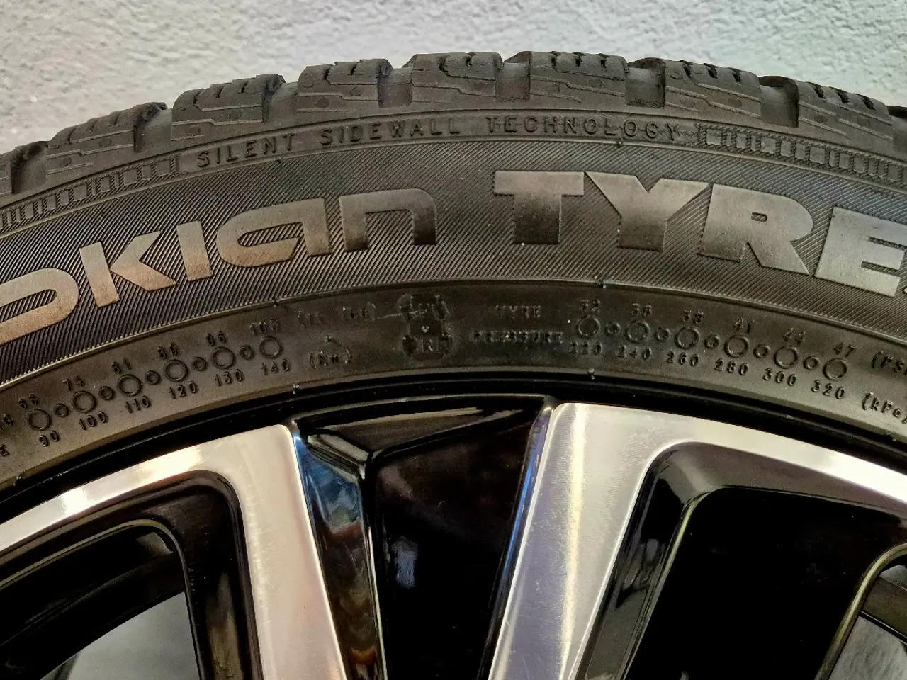 Billede 7 - VOLVO V60-S60 / V90-S90 ORIGINAL ALUFÆLGE MED VINT