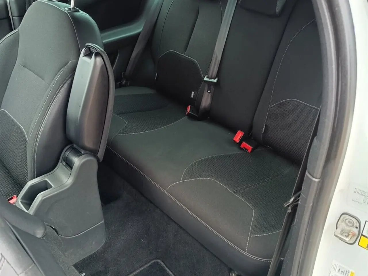Billede 10 - Citroën DS3 1,6 Blue HDi Sport 100HK 3d
