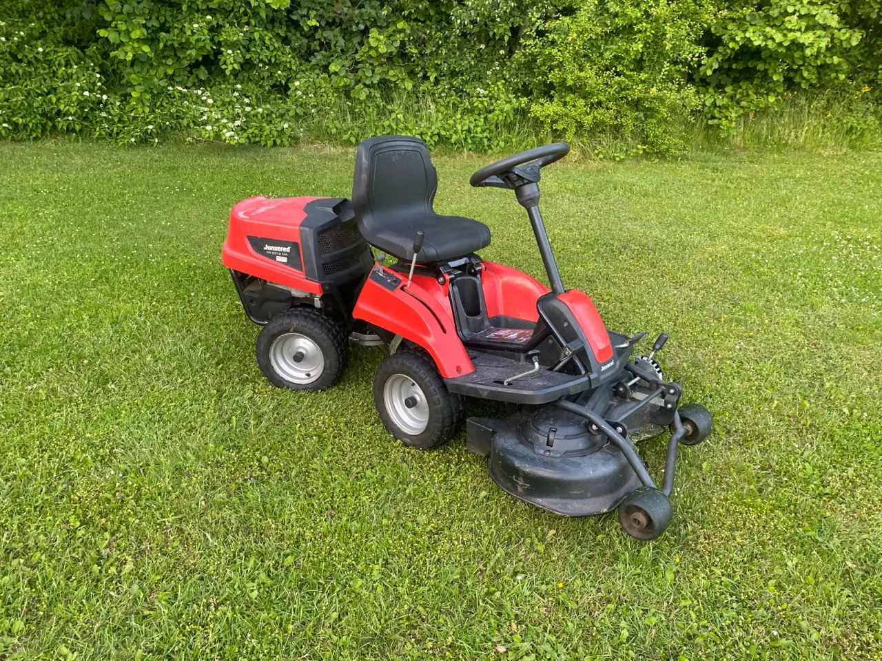 Billede 1 - Jonsered FR2312MA havetraktor