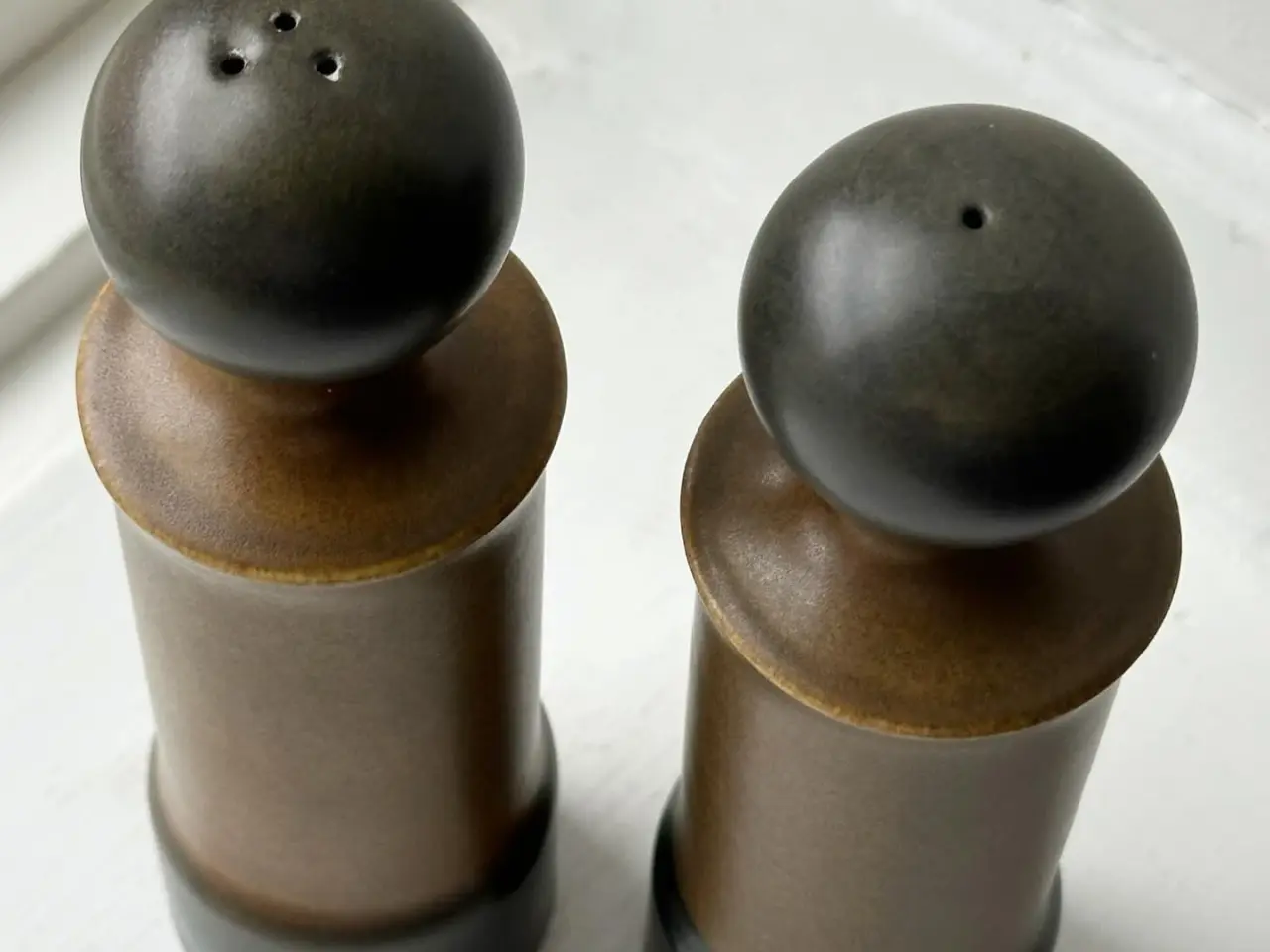 Billede 1 - Salt og peber-sæt, keramik, cylinder
