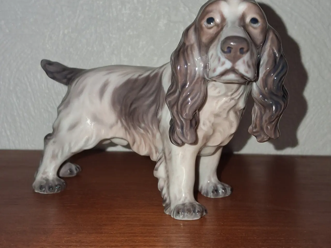 Billede 1 - Dahl Jensen porcelæns figur