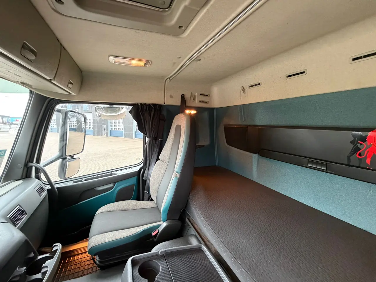 Billede 12 - Volvo FM330, Køle
