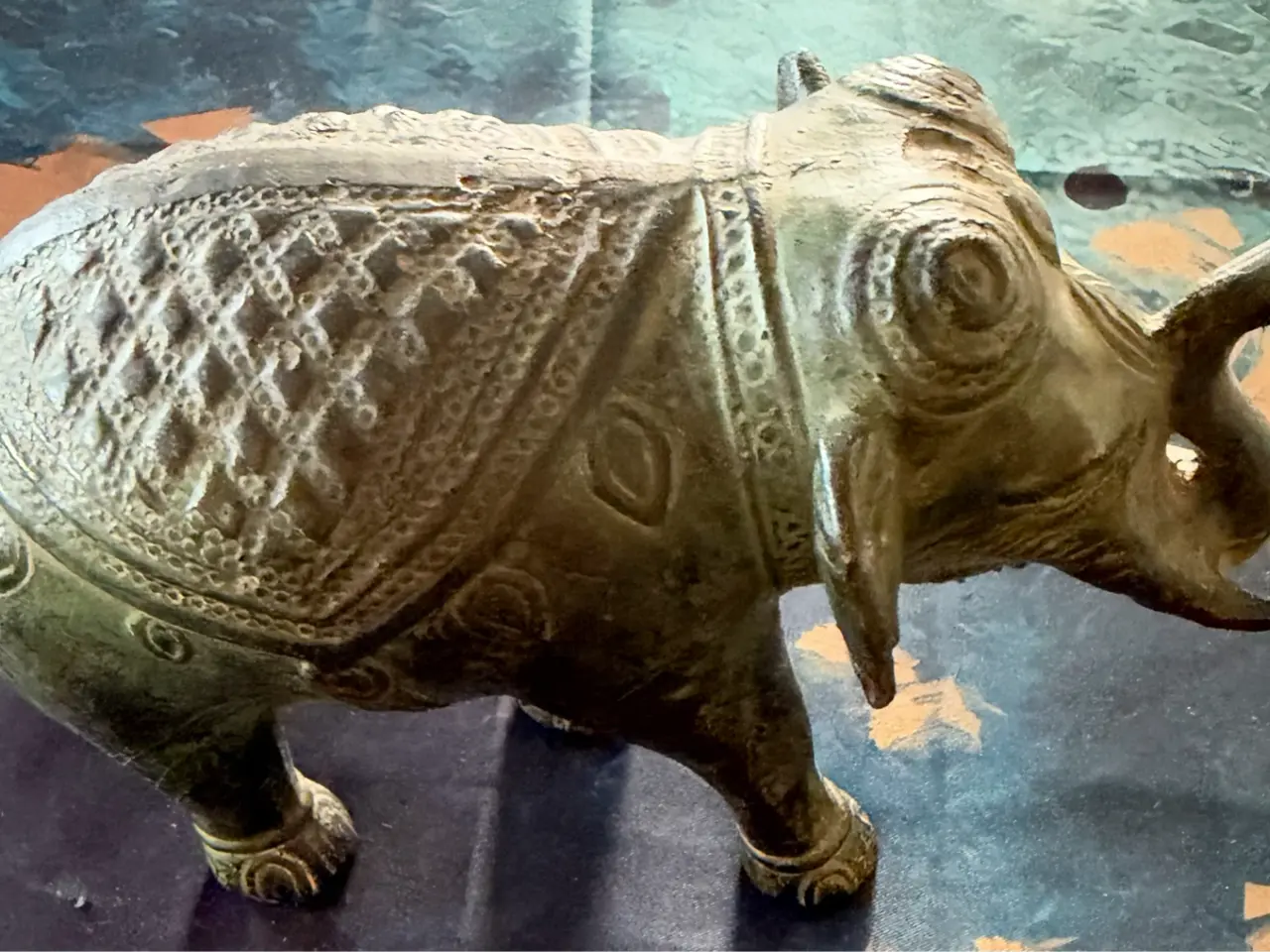 Billede 2 - Vintage indisk elefant i massiv bronze