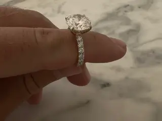 Forlovelsesring 5.92 carat 18k guld