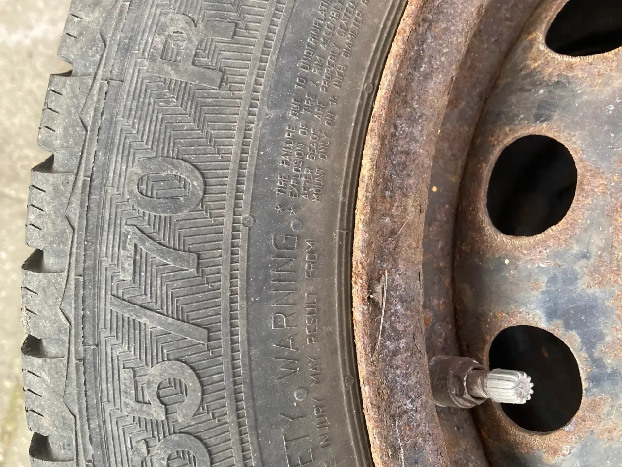 Billede 3 - Vinterhjul Nissan micra