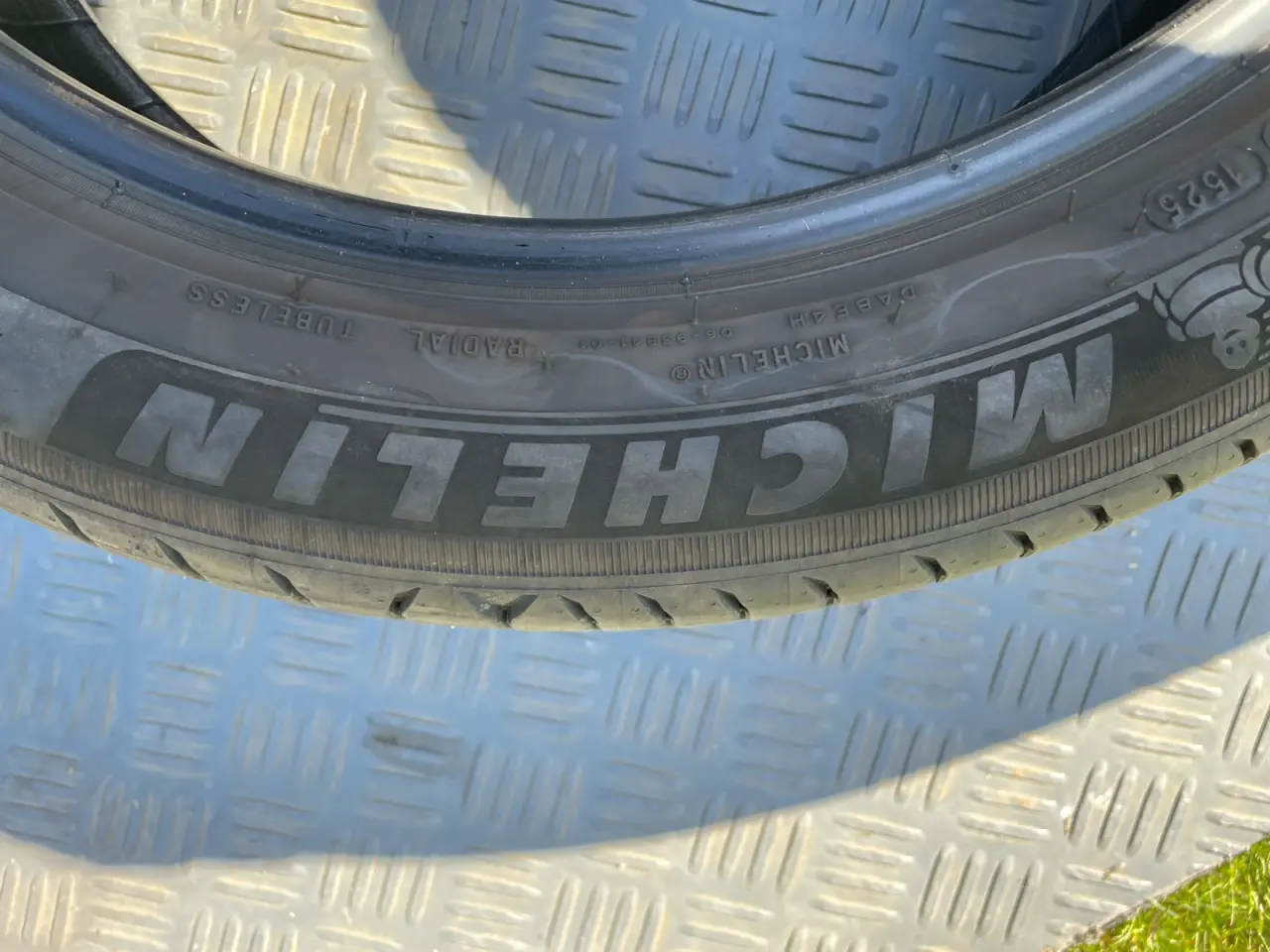 Billede 4 - 205/55/19 Michelin Sommer dæk 