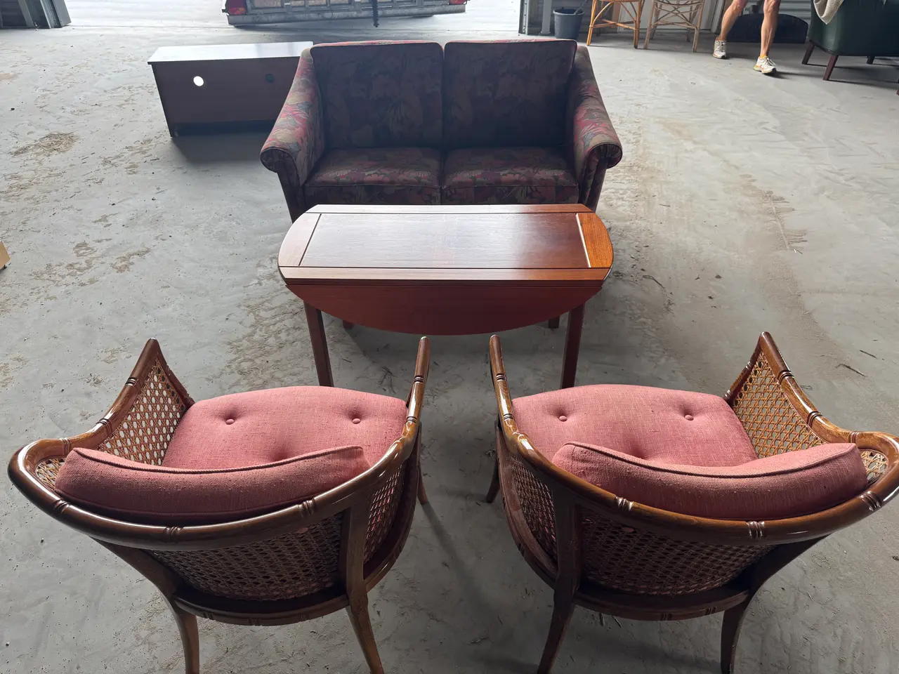 Billede 5 - Sofa, stole og Mahogni bord