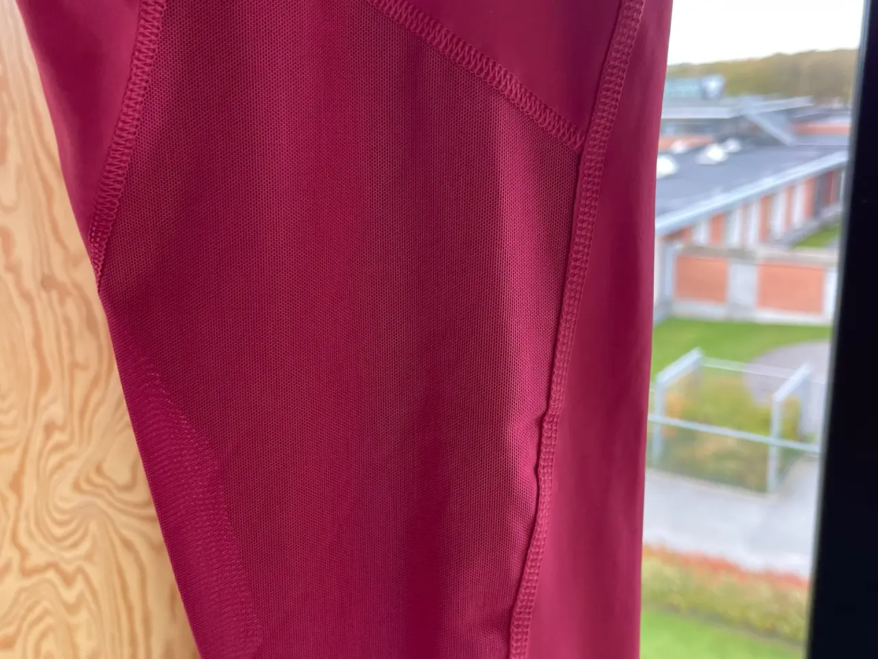 Billede 4 - Adidas tights sælges