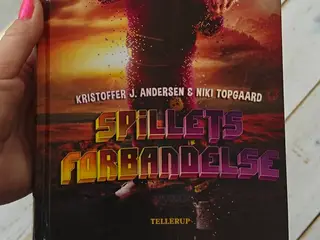 Niki Topgaard-bog: Spillets forbandelse