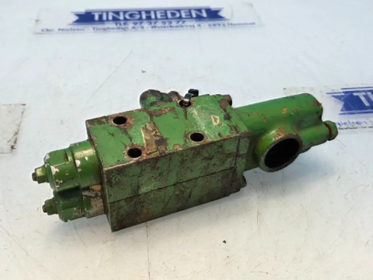 Billede 9 - John Deere 2040 Hydraulikventil AL34595