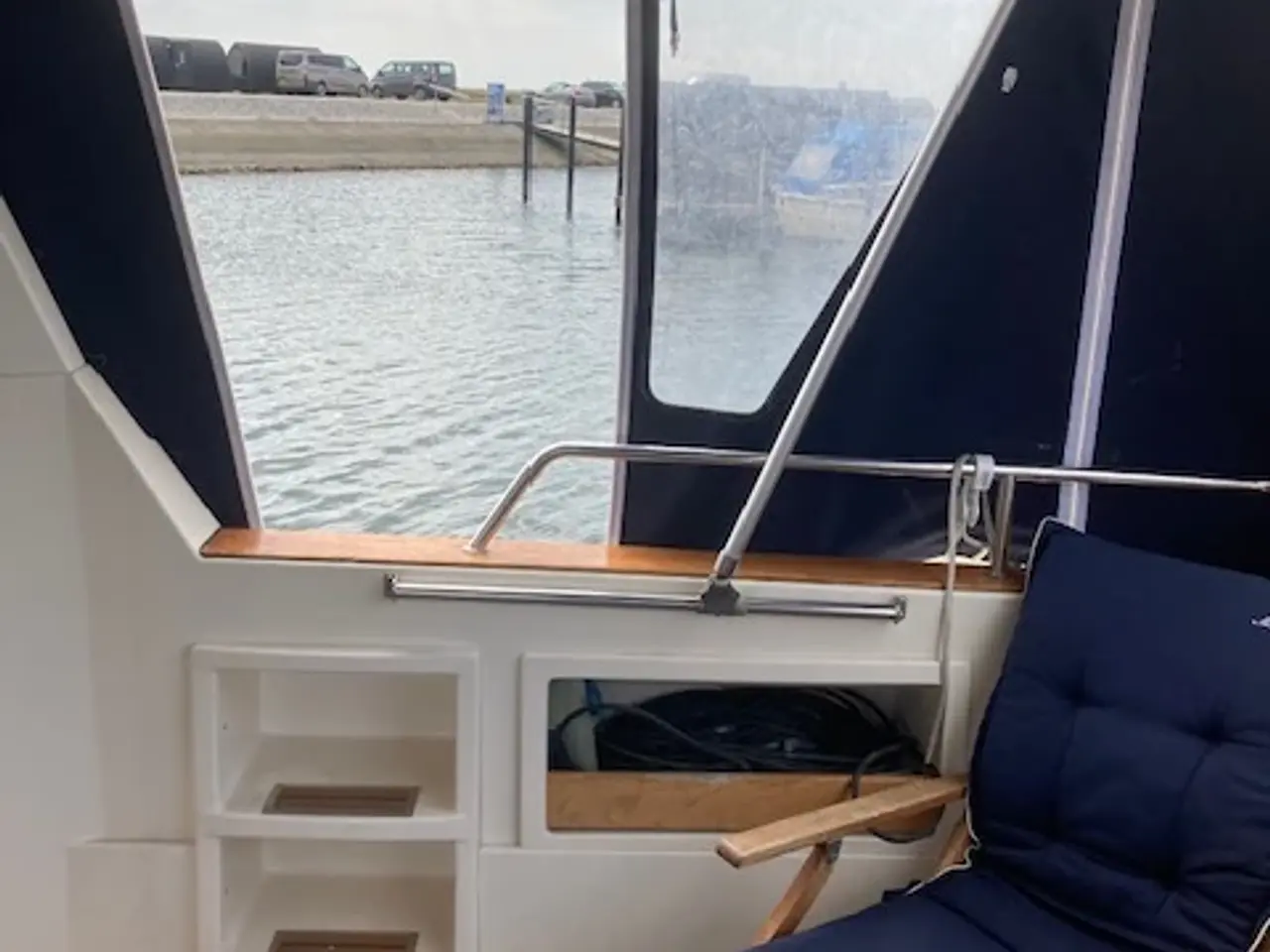 Billede 12 - Nimbus 4000 Motorbåd Med flybridge