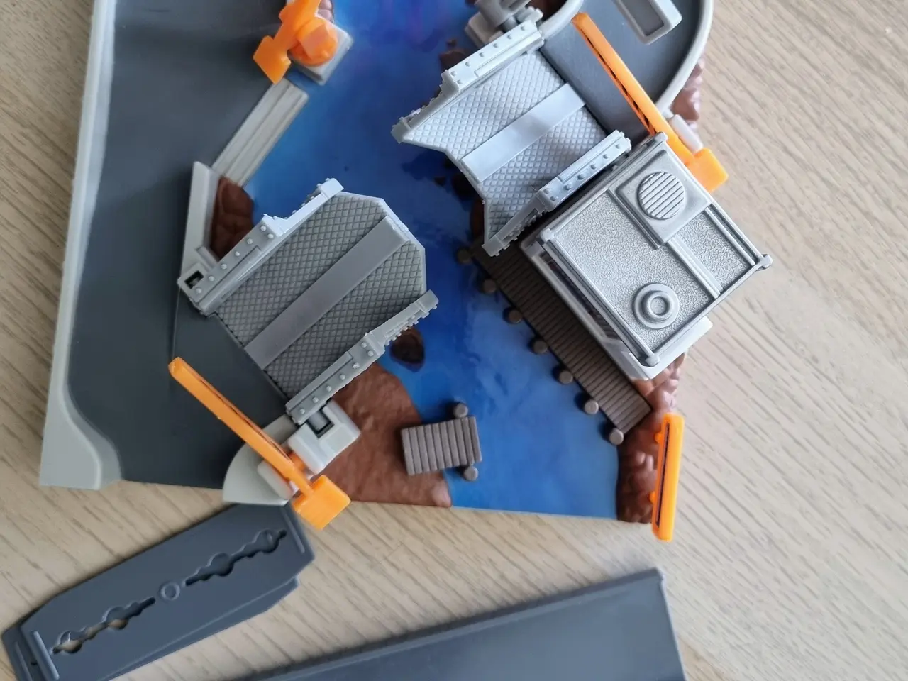 Billede 4 - Drawbridge Bay Playset 1994 Galoob. Micro Machines