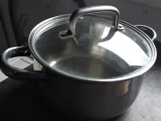 gryde med glas låg - mærke KØKKEN CHEF