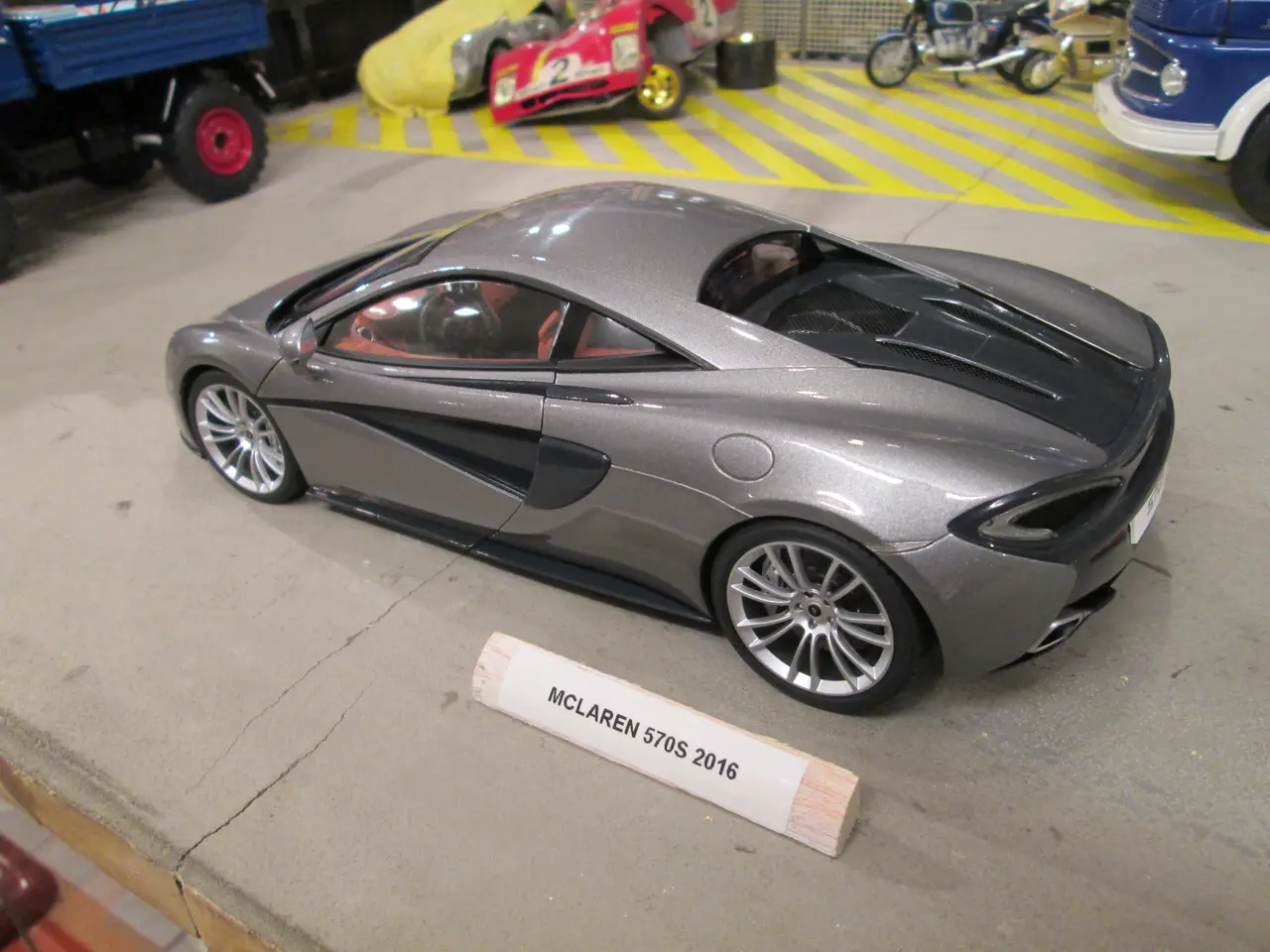 Billede 3 - McLaren 570 S Auto-art 1:18