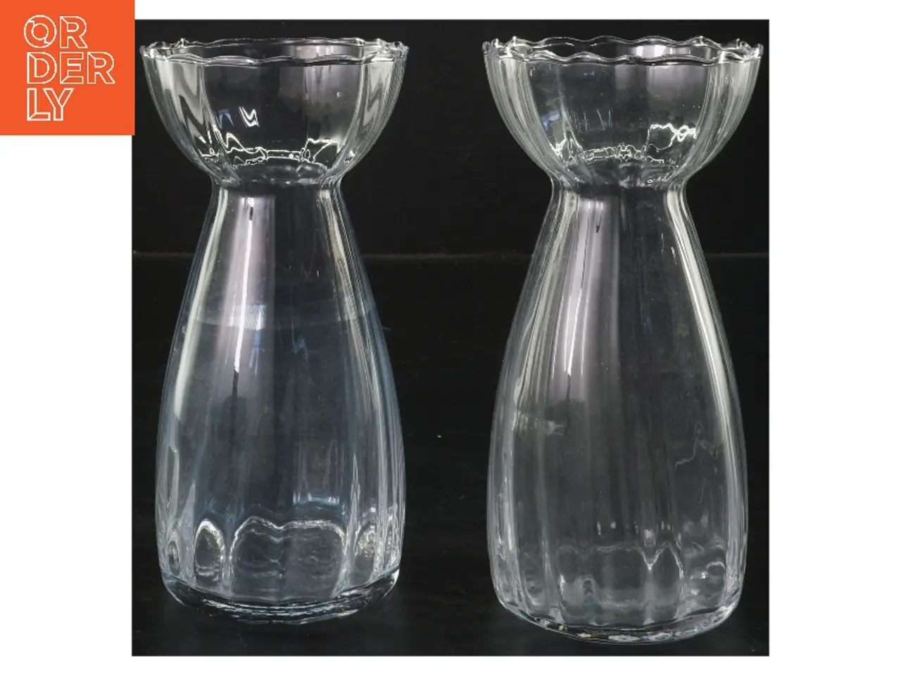 Billede 1 - 2 flotte hyacinterglas  (str. 2 stk Ø 8 cm længde 16 cm)