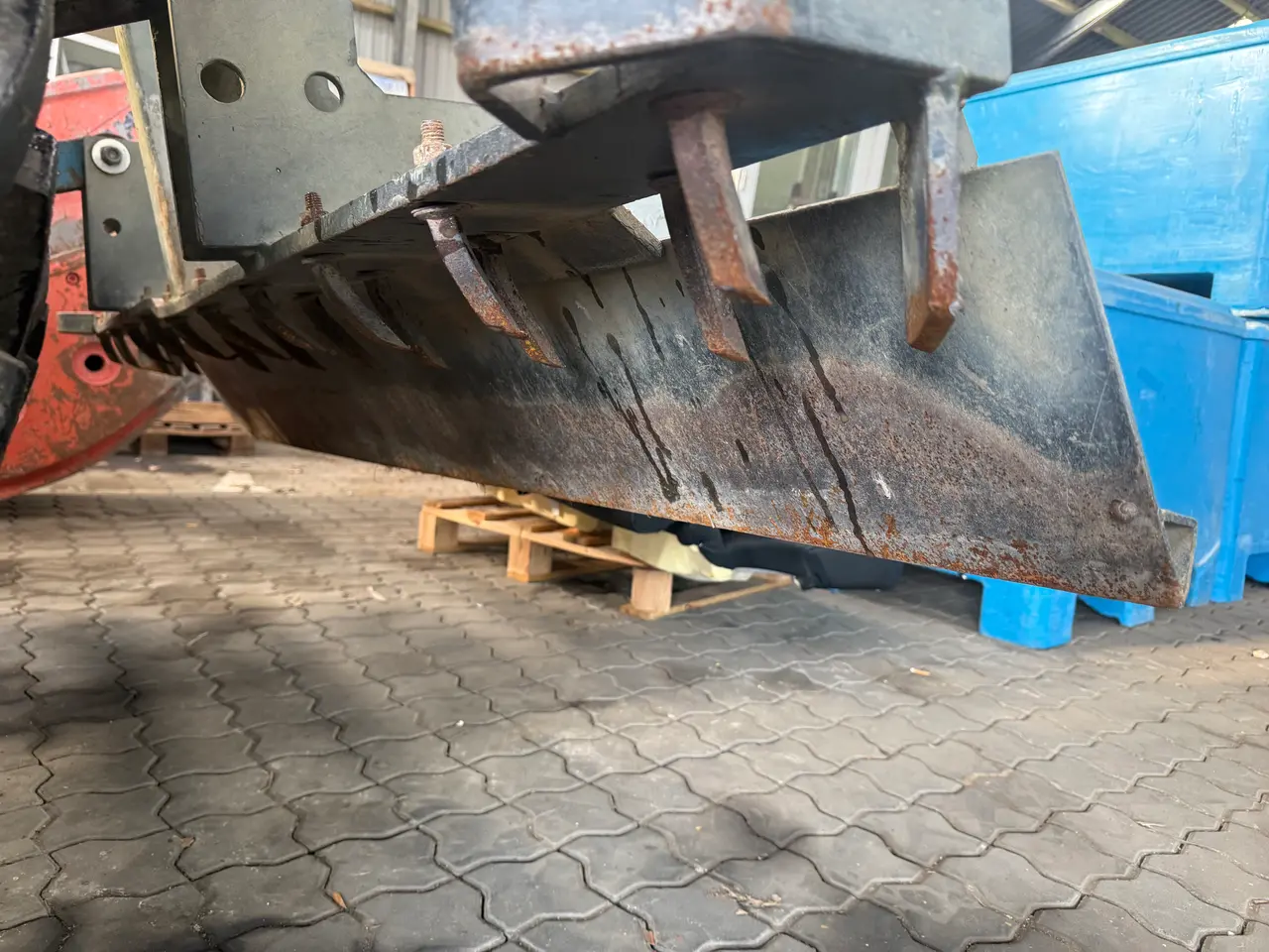 Billede 4 - Ford 3000 med ridebane planer
