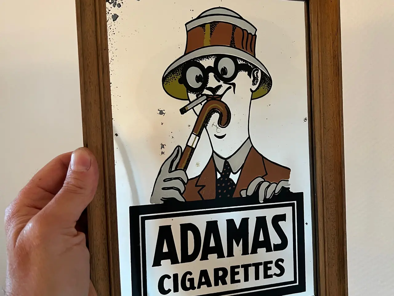 Billede 1 - Adamas Cigarettes spejlskilt