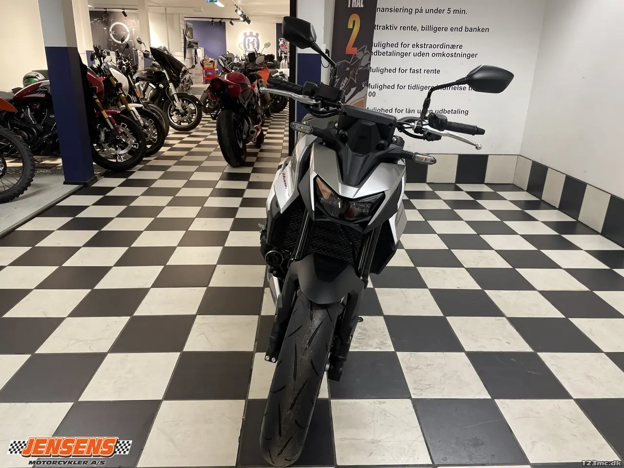 Billede 3 - Honda CB 750 Hornet E-Clutch
