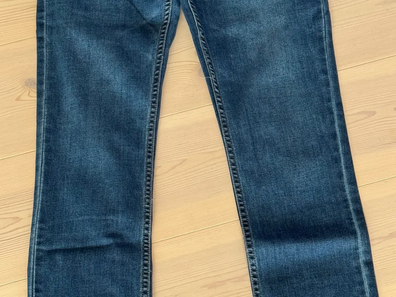 Billede 1 - Levis Cocboybuks str. 176
