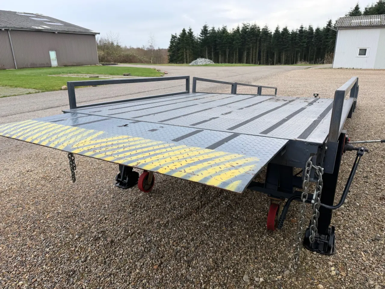 Billede 8 - Mobil læsserampe. 12 tons kapacitet. 236 cm indv. 
