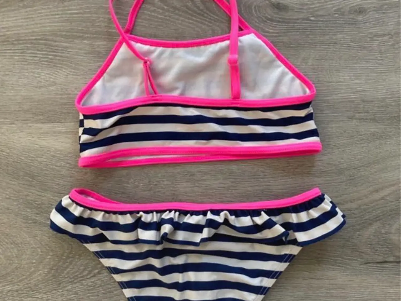 Billede 2 - Bikini str. 140/146