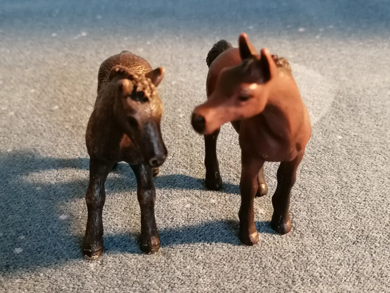 Billede 1 - To flotte Schleich Heste Ponyer