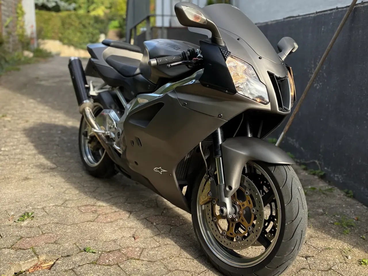 Billede 1 - Aprilia RSV 1000RR