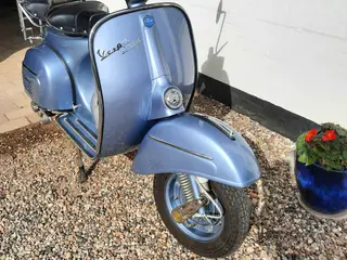 Vespa 150 Sprint