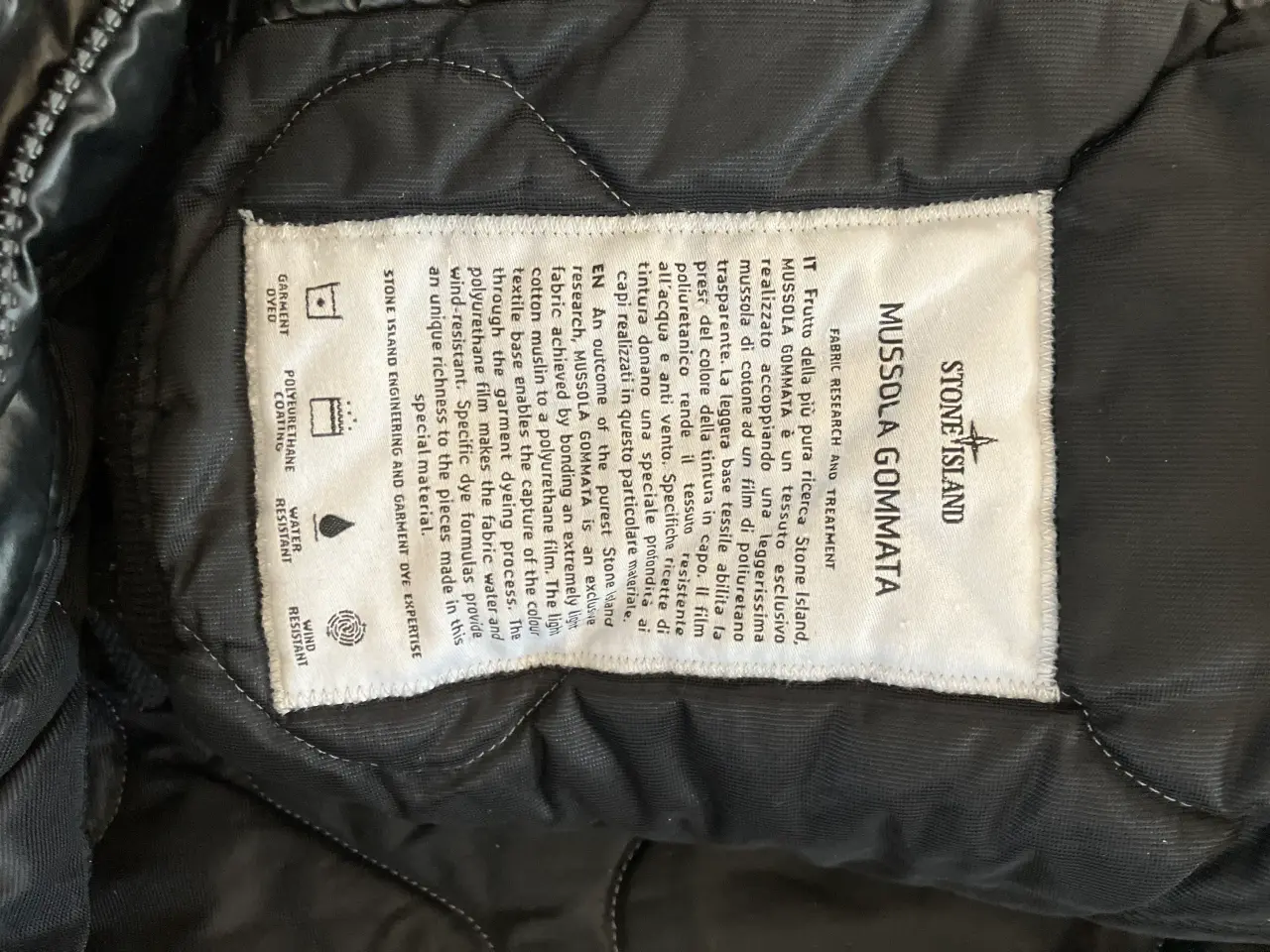 Billede 4 - Ægte Stone Island jakke str L