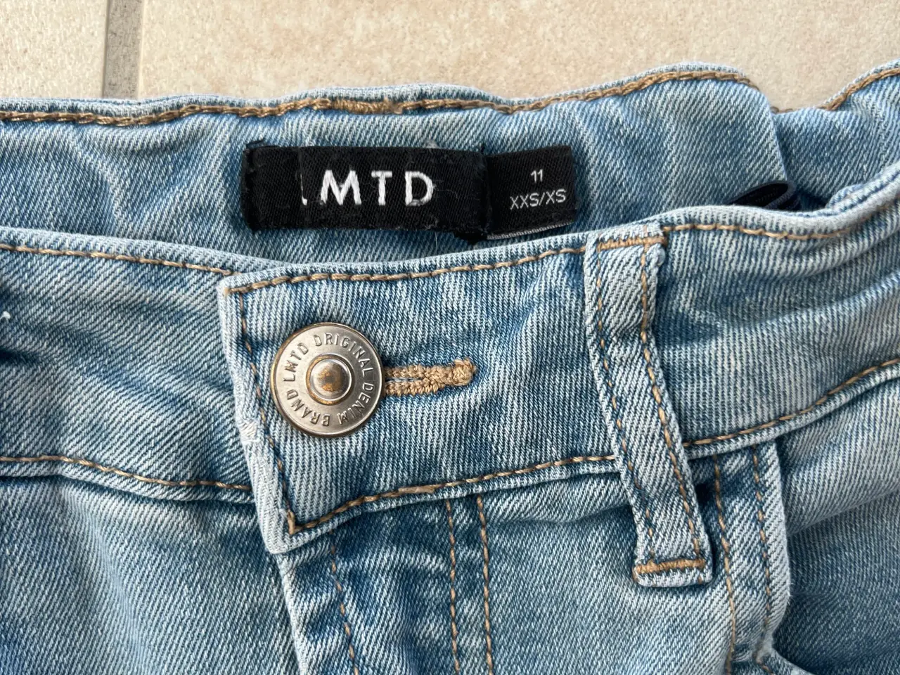 Billede 4 - Jeans fra LMTD