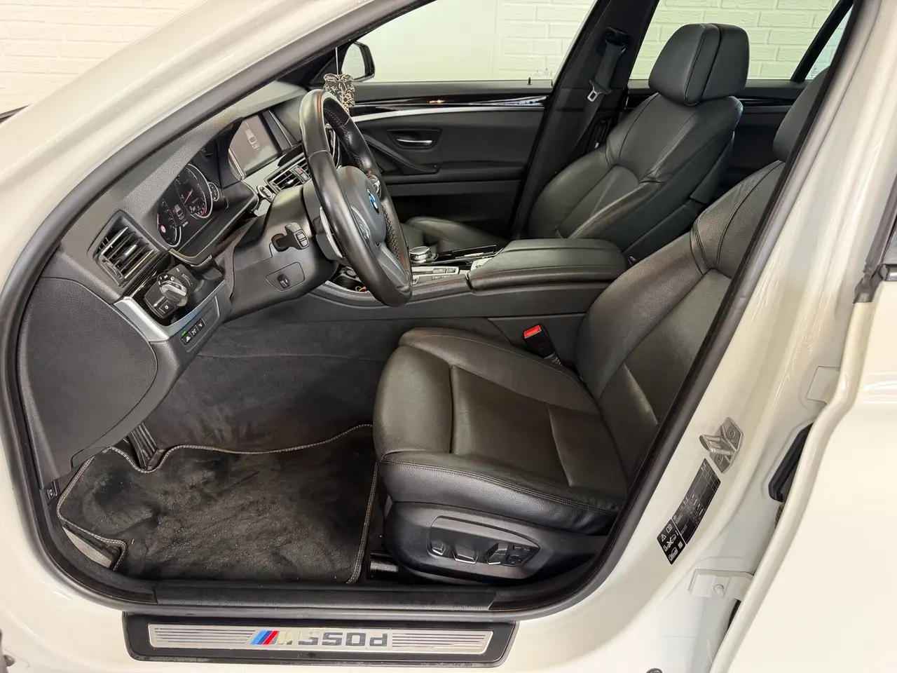 Billede 7 - BMW M550d Touring 3,0 D 4x4 381HK Stc 8g Aut.