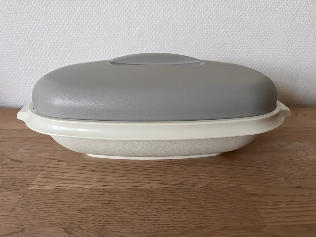Billede 1 - Tupperware dampkoger / serveringsskål med si
